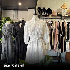 Boutique-Shopping-Secret-Girl-Stuff