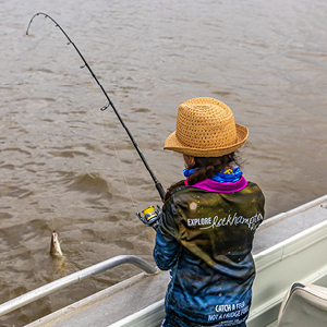 Hooked Fishing_fishing