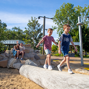 Kershaw Gardens Playground 3.jpg